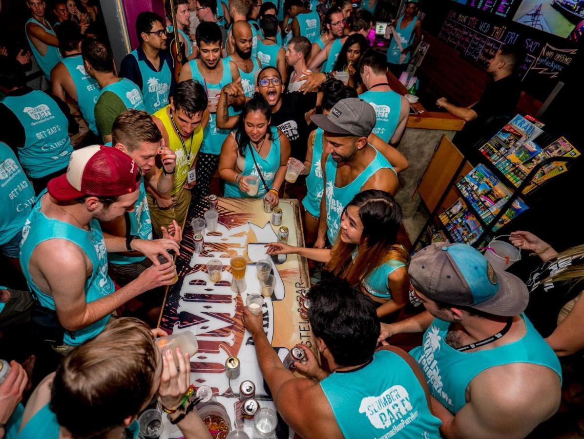 Slumber Party Hostel Phuket ภายนอก รูปภาพ
