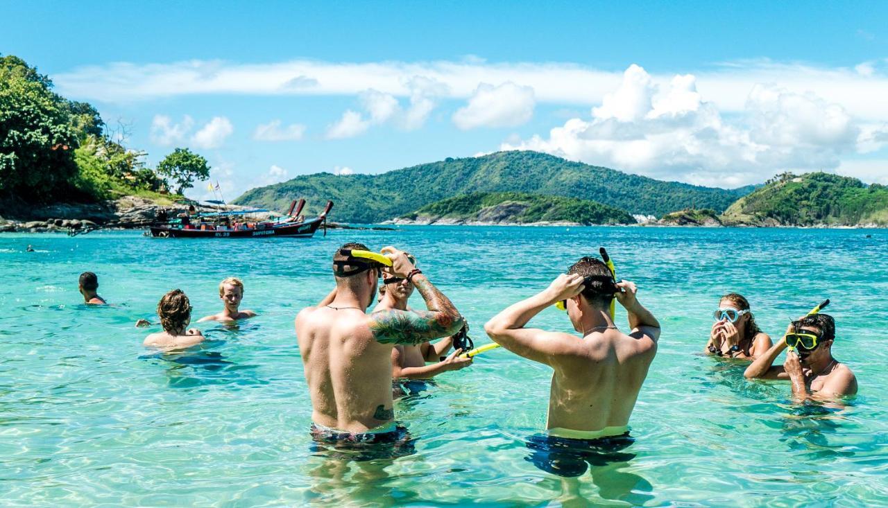 Slumber Party Hostel Phuket ภายนอก รูปภาพ