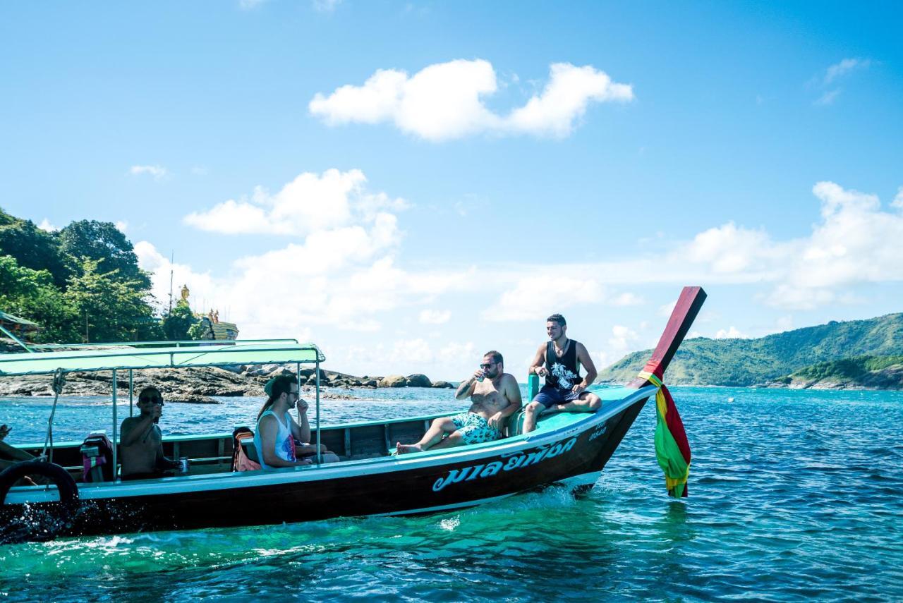 Slumber Party Hostel Phuket ภายนอก รูปภาพ
