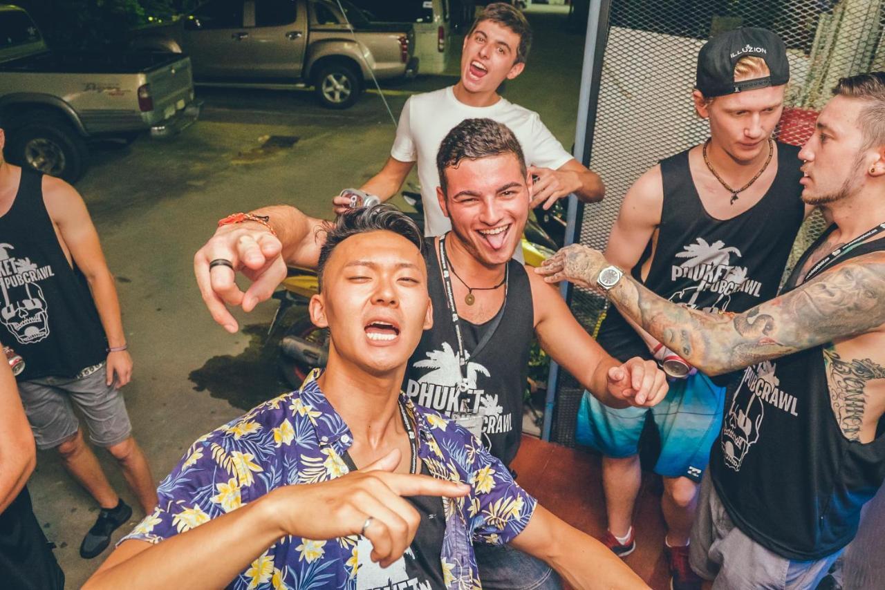 Slumber Party Hostel Phuket ภายนอก รูปภาพ