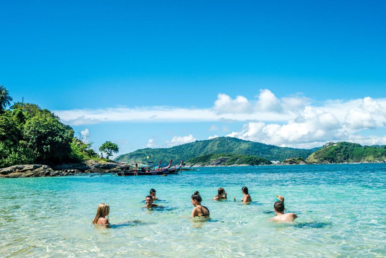 Slumber Party Hostel Phuket ภายนอก รูปภาพ
