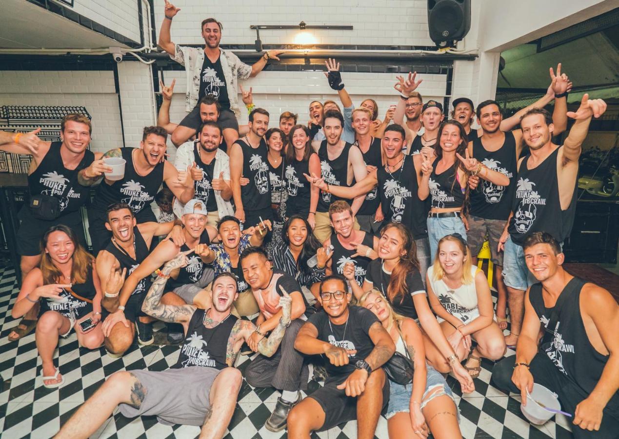 Slumber Party Hostel Phuket ภายนอก รูปภาพ